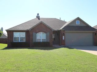 8205 S Elder Ave, Broken Arrow, OK 74011