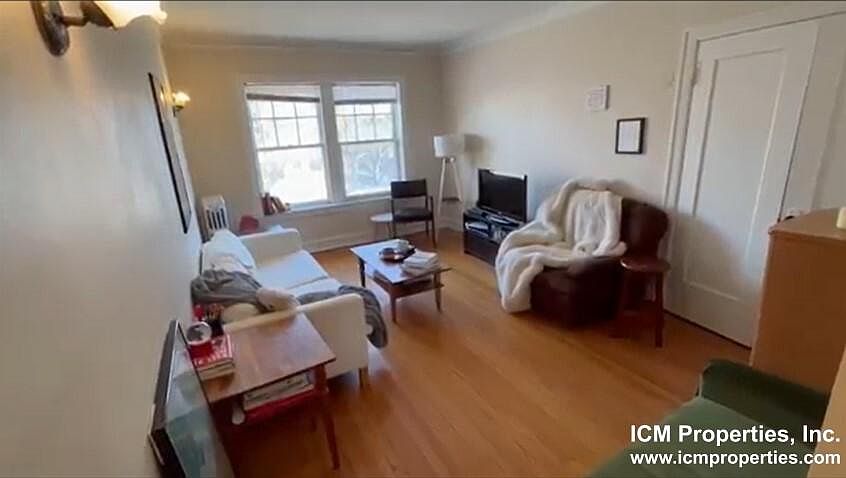 1st image of 4504 N Ashland Ave #3A