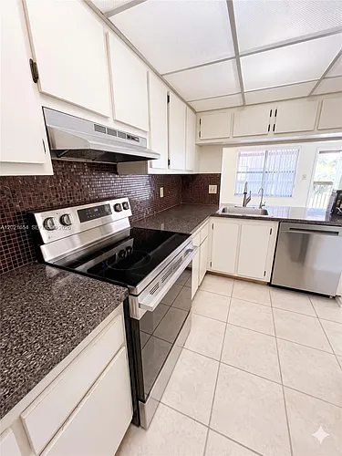 10038 Winding Lake Rd S #204 Photo 1