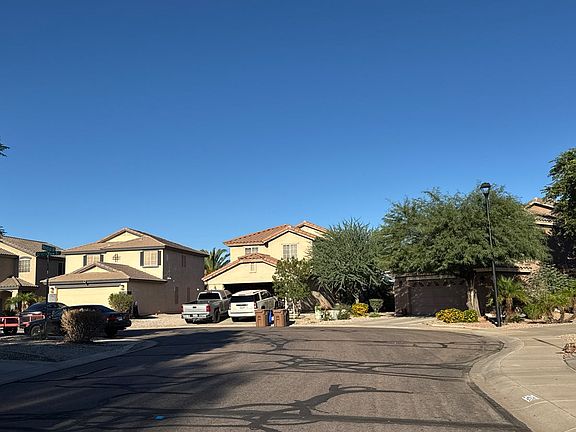 5th image of 1417 E Rosebud Dr