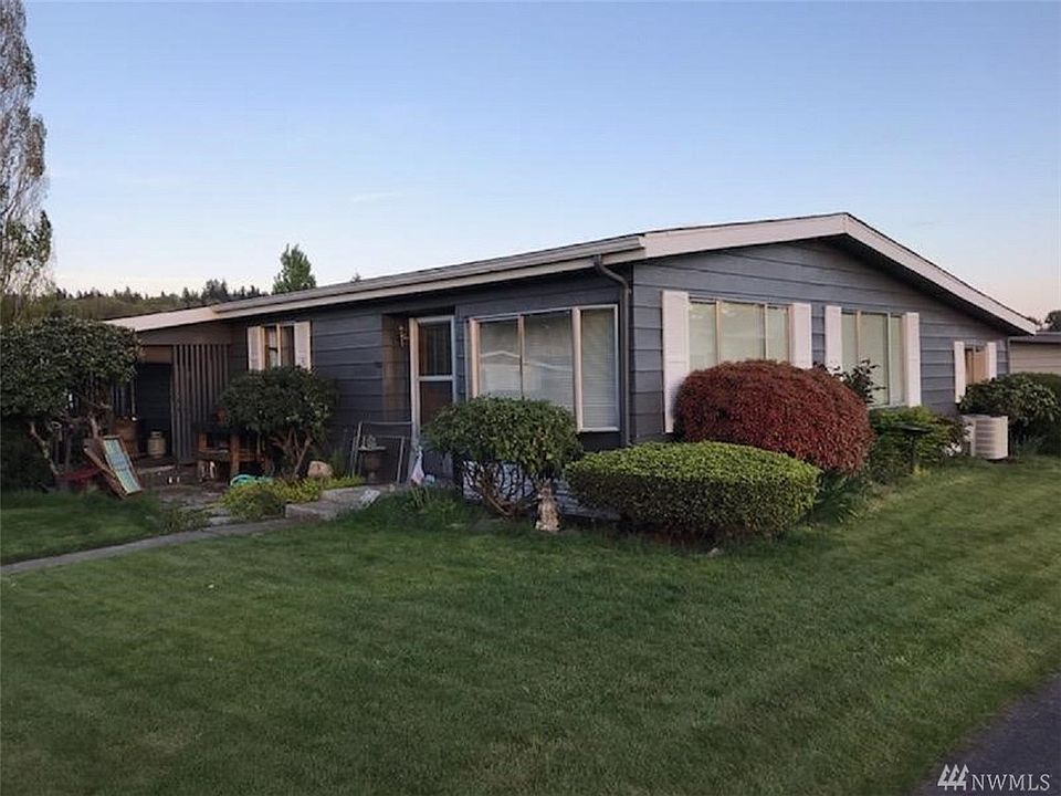 Spacious, private corner lot!