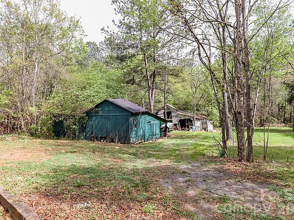5th image of 364 Dave Sims Rd