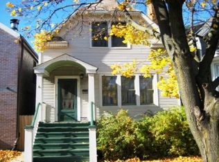 3320 N Sacramento Ave, Chicago, IL 60618