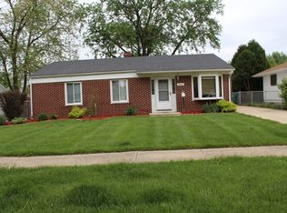 912 Cypress Ln, Joliet, IL 60435