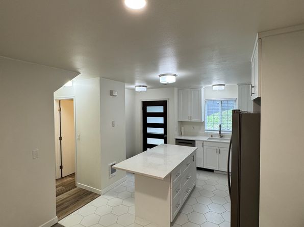 5501 51st Avenue Ct NW