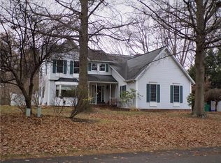 620 Old Mill Rd, Erie, PA 16505