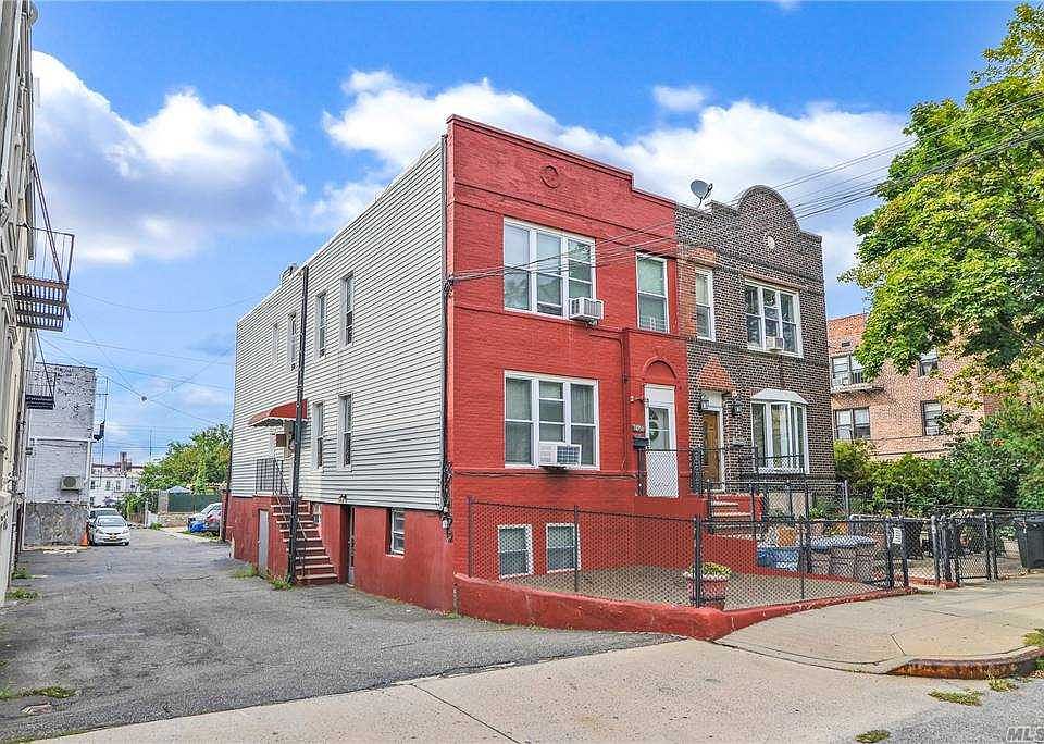 1st image of 2120 19th St