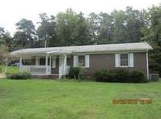 956 Horseshoe Lake Rd, Lincolnton, NC 28092