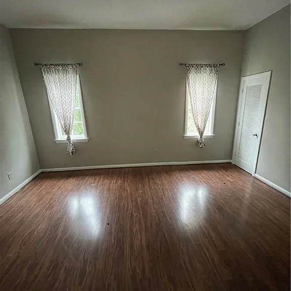 112 Houston St #6 — Photo 7