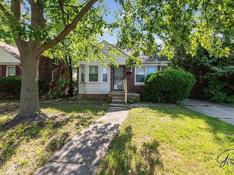 9108 Archdale St — Photo 1