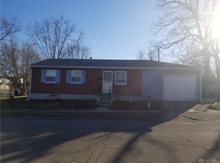 2002 Della Dr, Dayton, OH 45417