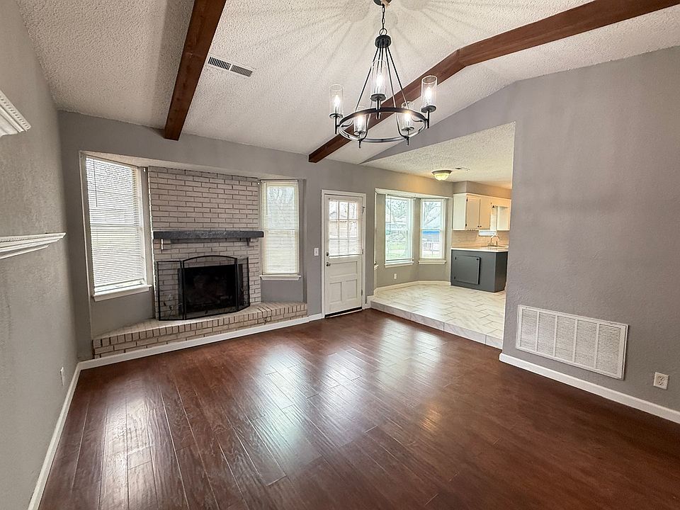 1st image of 1668 S Redbud Pl