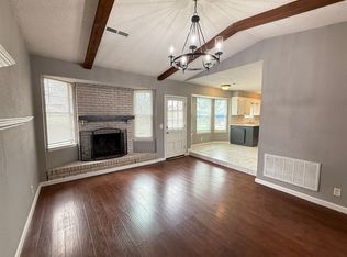 1668 S Redbud Pl, Broken Arrow, OK 74012
