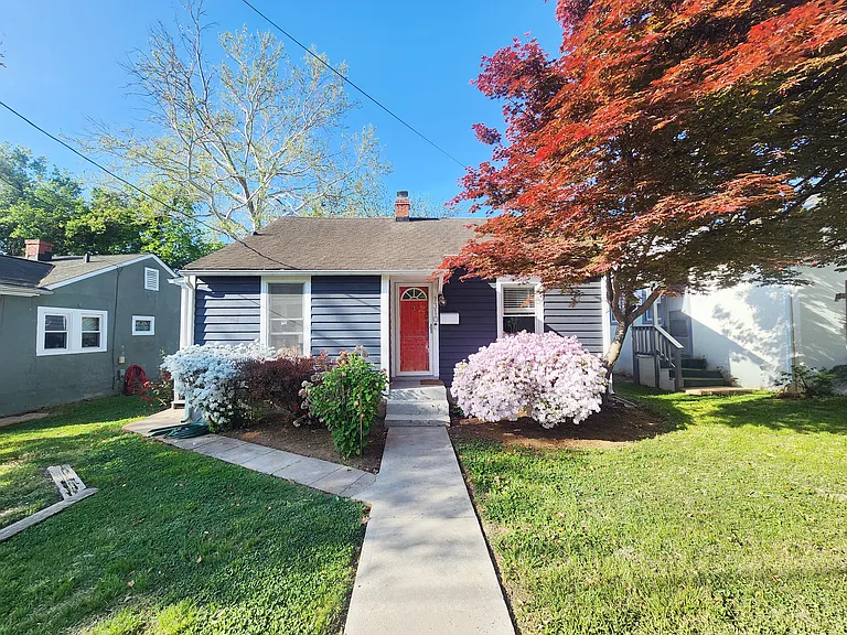 1310 Chesapeake St — Photo 1