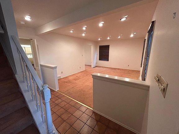 2nd image of 5676 Old Farm Ct