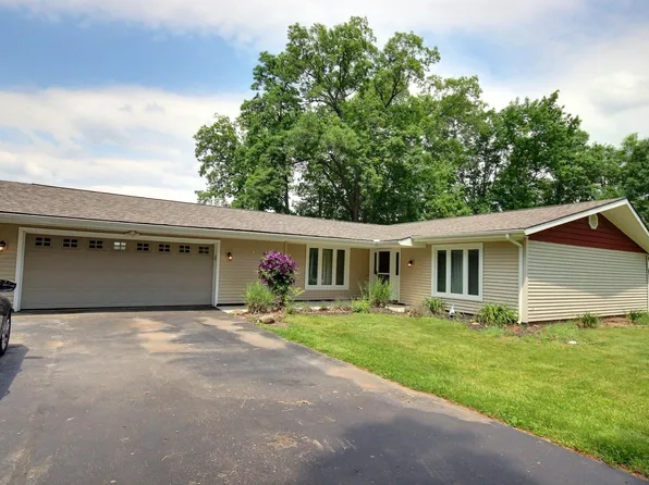 618 Rewill Dr, Fort Wayne, IN 46804