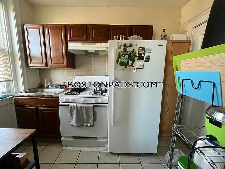 248 Kelton St #9 — Photo 43
