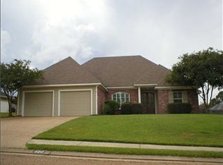 420 Harriette Holw, Madison, MS 39110