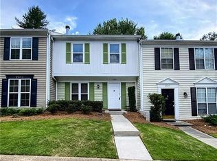 2504 Queen Anne Ct, Sandy Springs, GA 30350