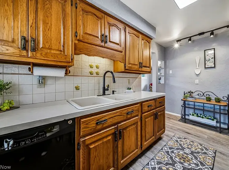 3308 Somia Dr — Photo 2