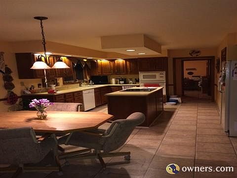 Large kitchen- walls re-painted neutral