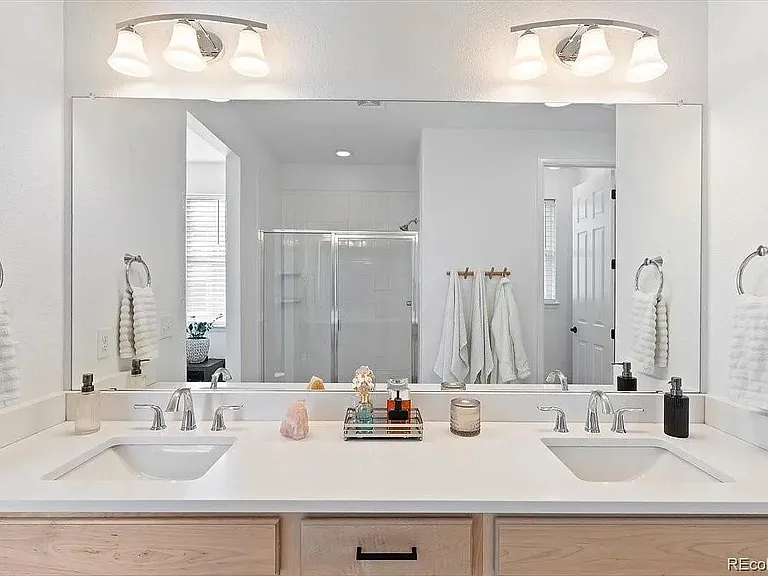 5107 Ditmars Ln — Photo 12