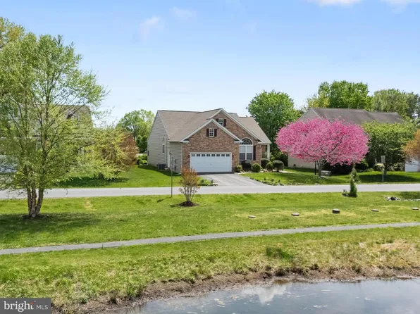 5 Saint George St, Ocean View, DE 19970