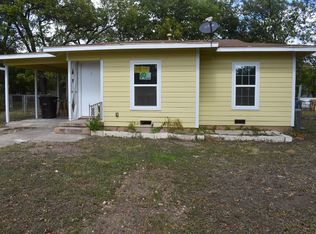 904 Calcutta St, Brady, TX 76825