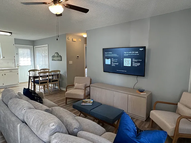 3375 Saint James Church Rd — Photo 4