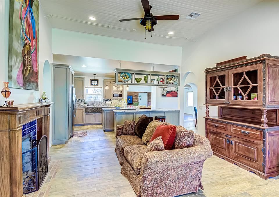 1610 S College St, TX 78626 MLS 1148223 Zillow