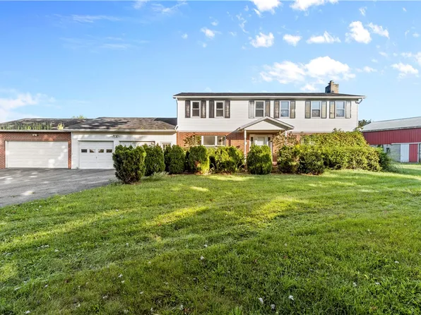 2480 Ridge Rd, Ontario, NY 14519