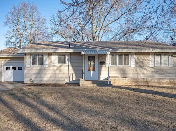 2614 S Mulberry St, Sioux City, IA 51106