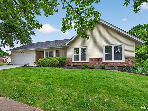 4th image of 1245 Ticonderoga Dr