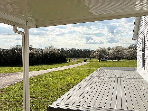 4th image of 2035 S Bay Springs Rd