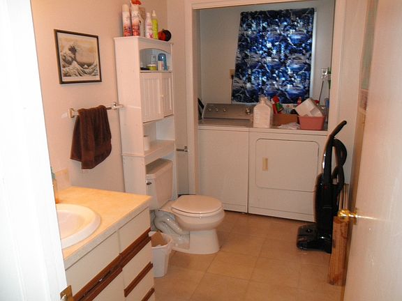 5th image of 1340 Whitney Ave Ste A