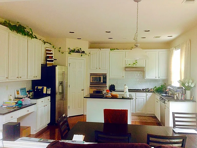 735 Mayfair Ct — Photo 10