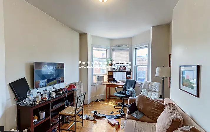 53 Joy St #5 — Photo 1