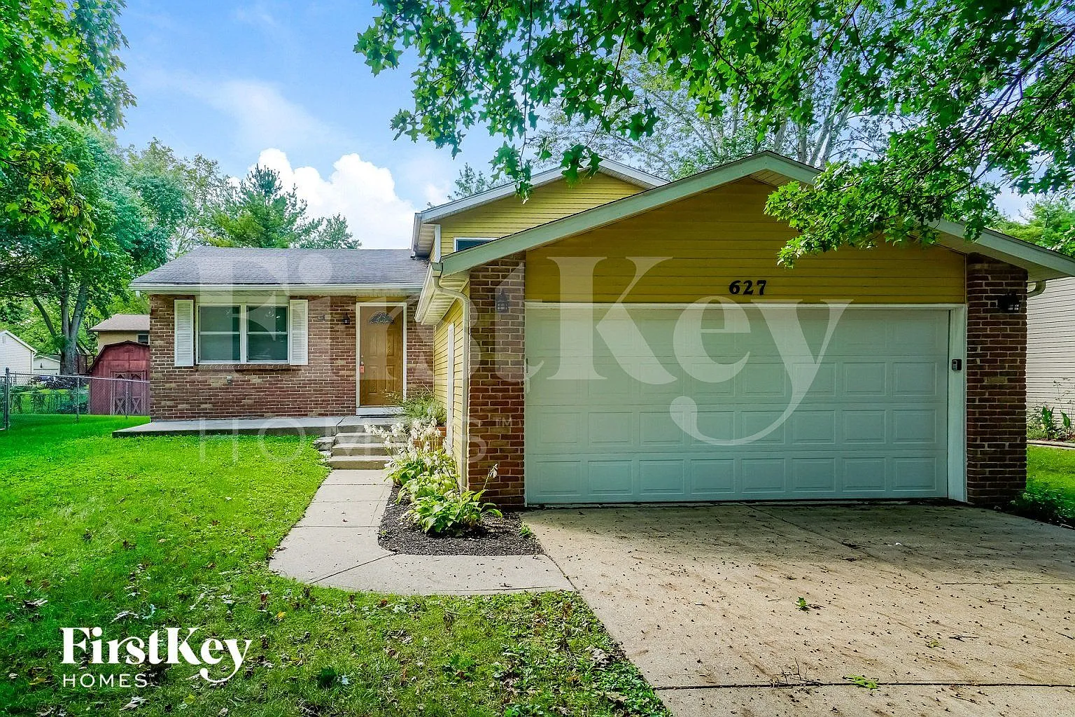 627 Presidential Way photo 1
