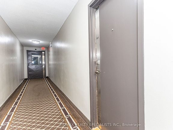 3rd image of 2825 Islington Ave #507