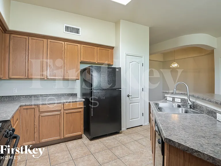 13558 E High Plains Ranch St — Photo 6