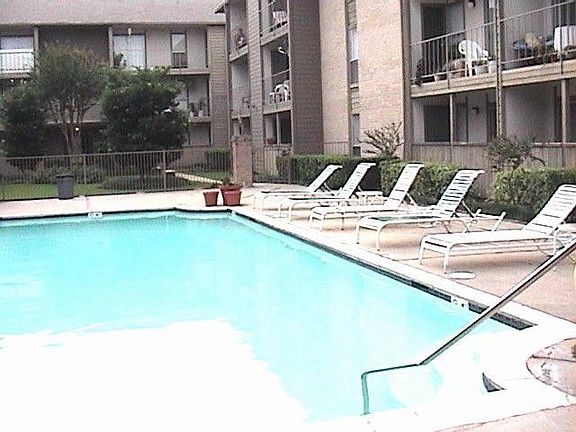 2nd image of 6960 Bellaire Blvd APT 2113