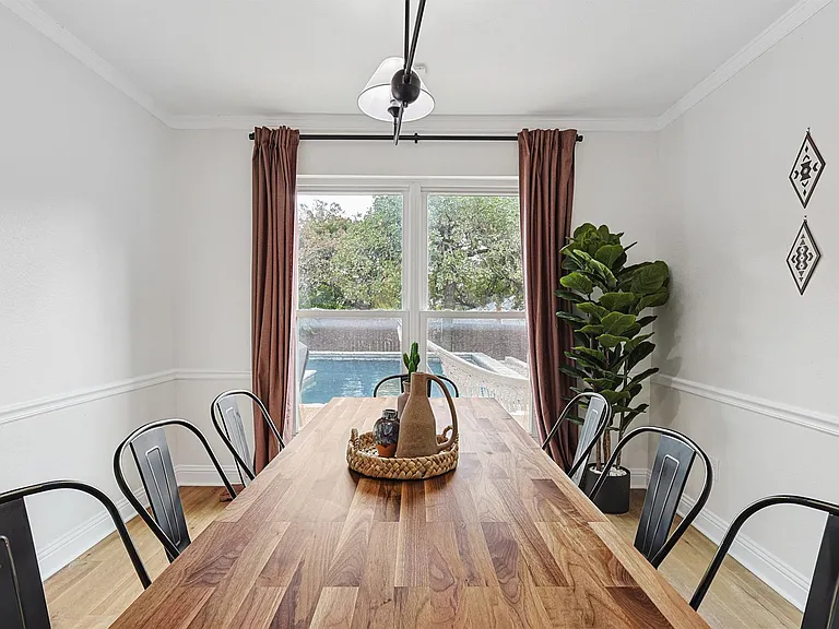 6872 Greenleaf Dr — Photo 15