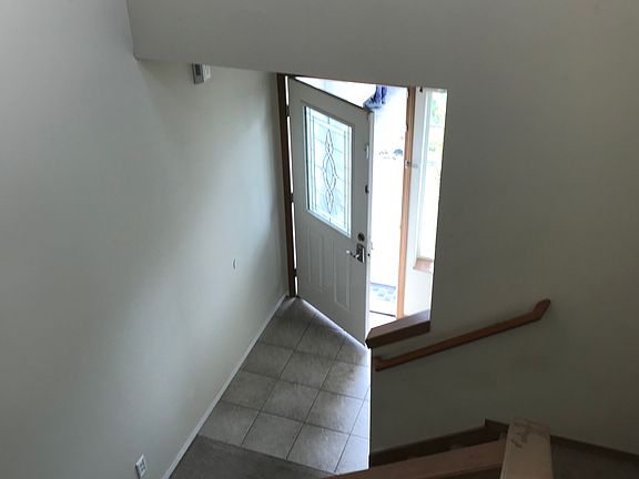 4th image of 11503 183rd St E