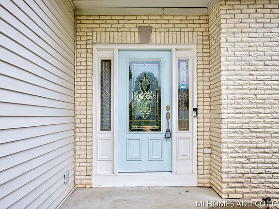 5th image of 4490 Stable Dr
