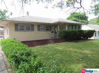 4427 Oak St, Omaha, NE 68105