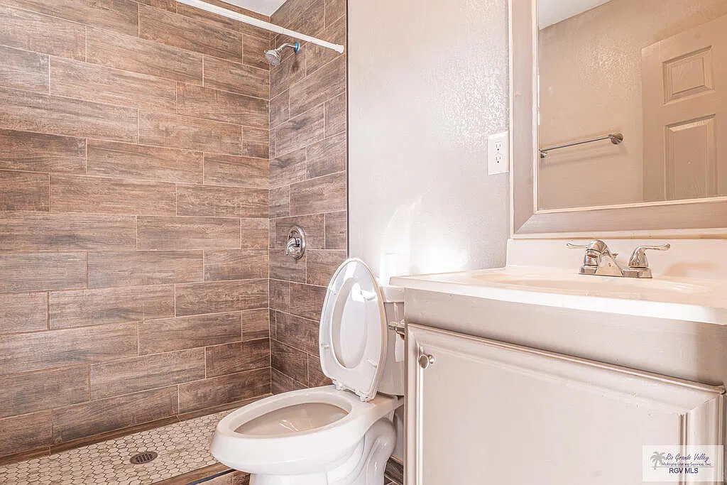 2 bed, 1.0 bath, 520 sqft, $850 — Photo 3