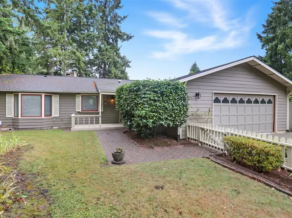 2001 Camas Court SE, Renton, WA 98055