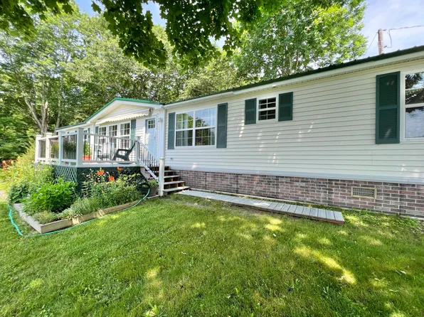 6 Mount Olive Heights, Bucksport, ME 04416