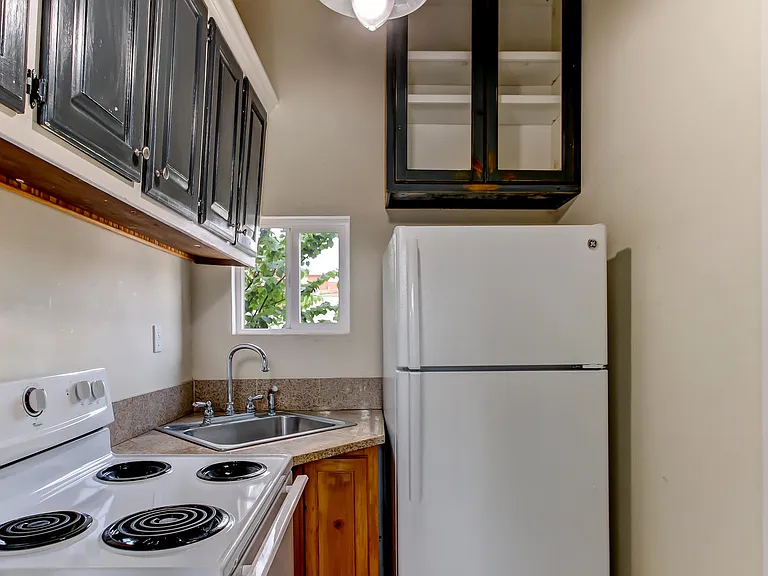 214 E Gwinnett St #2 — Photo 8