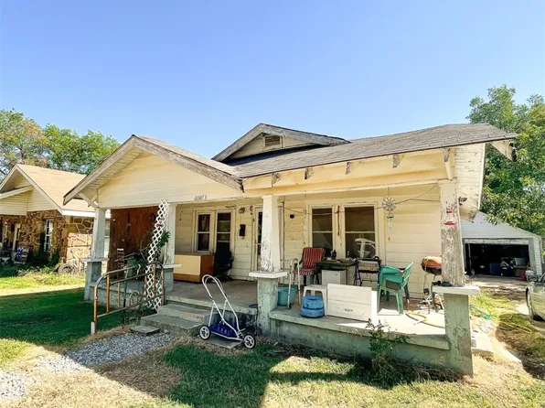 1202 S Oak St, Holdenville, OK 74848